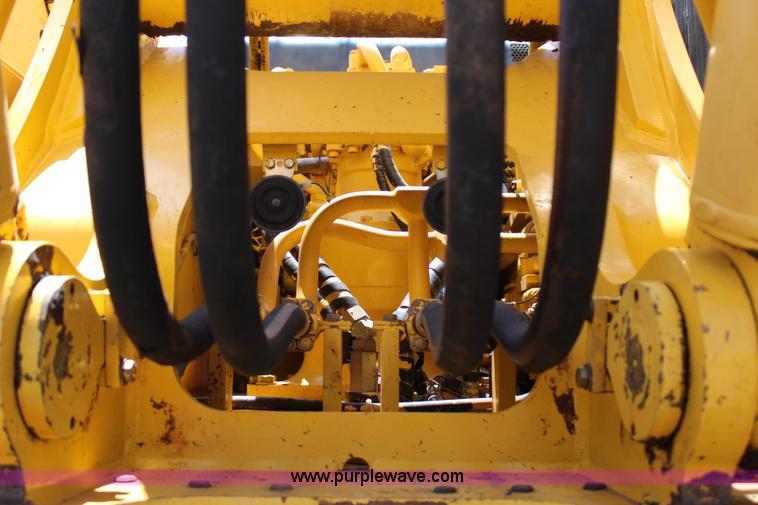 image for item I1698 2001 Komatsu PC300LC-6 excavator