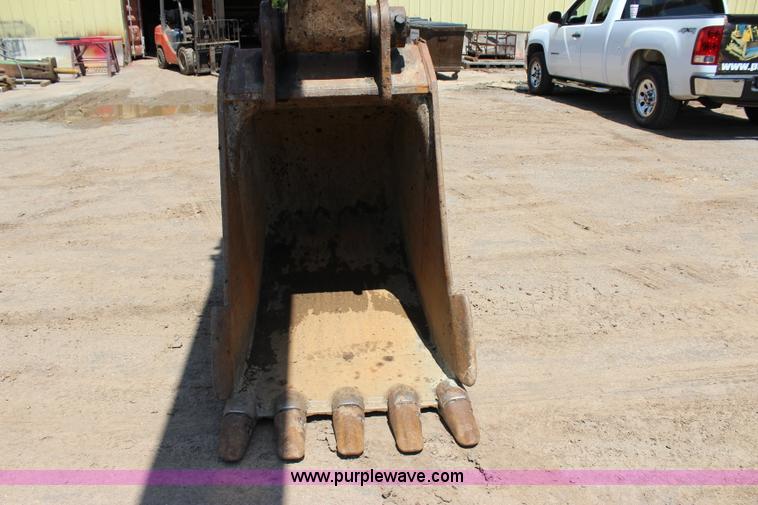 image for item I1698 2001 Komatsu PC300LC-6 excavator