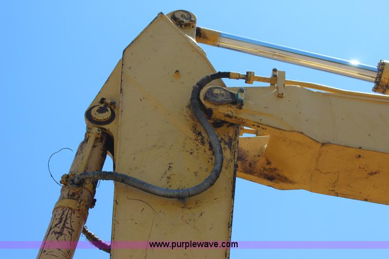 image for item I1698 2001 Komatsu PC300LC-6 excavator