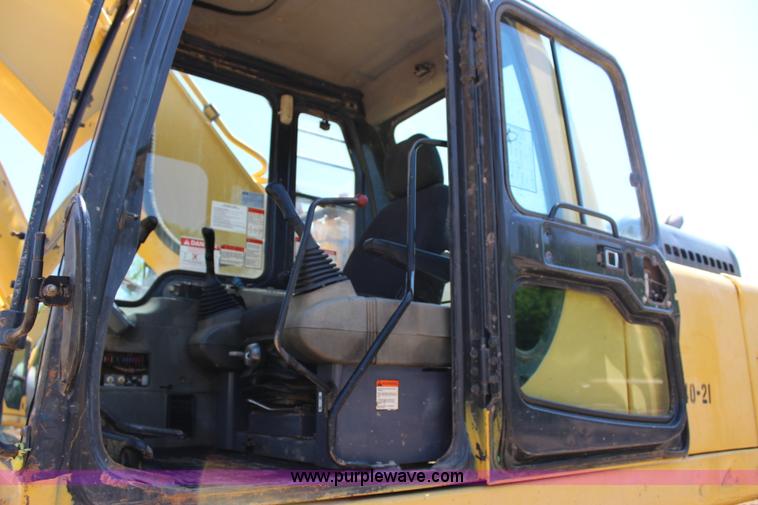 image for item I1699 2001 Komatsu PC300LC-6 excavator