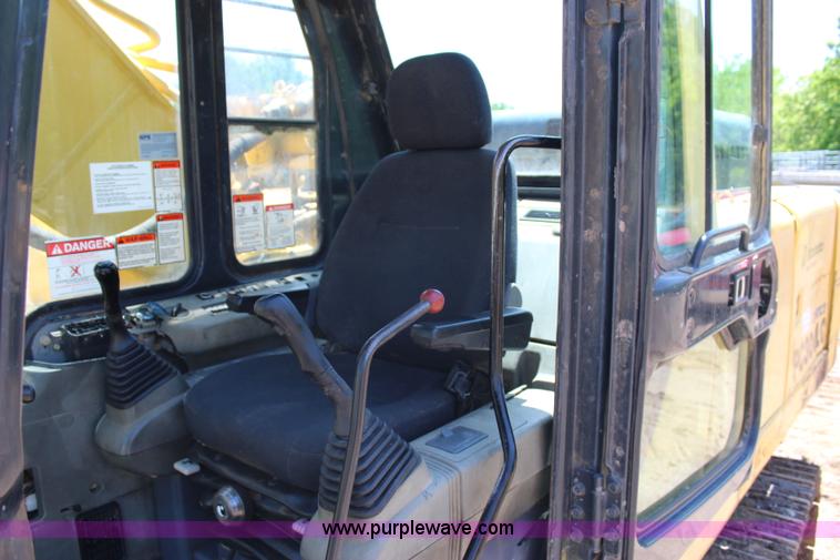 image for item I1699 2001 Komatsu PC300LC-6 excavator