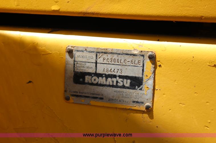 image for item I1699 2001 Komatsu PC300LC-6 excavator