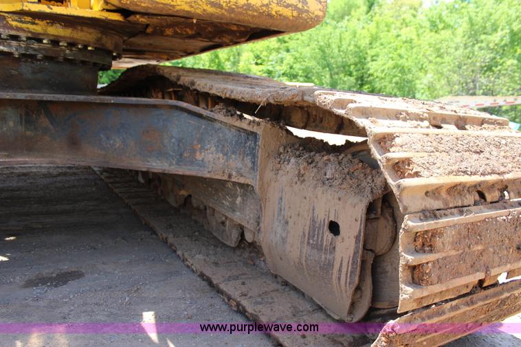 image for item I1699 2001 Komatsu PC300LC-6 excavator