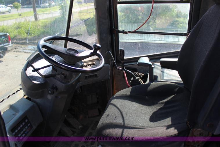 image for item I1702 1999 Komatsu WA320-3MC wheel loader