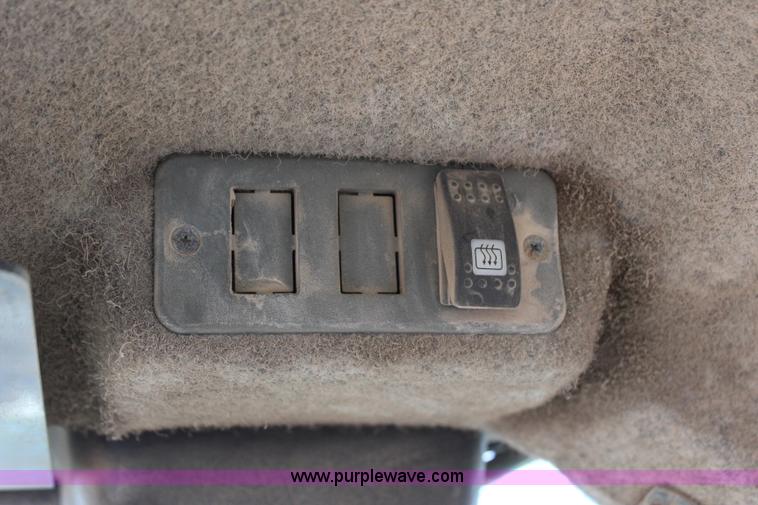 image for item I1702 1999 Komatsu WA320-3MC wheel loader