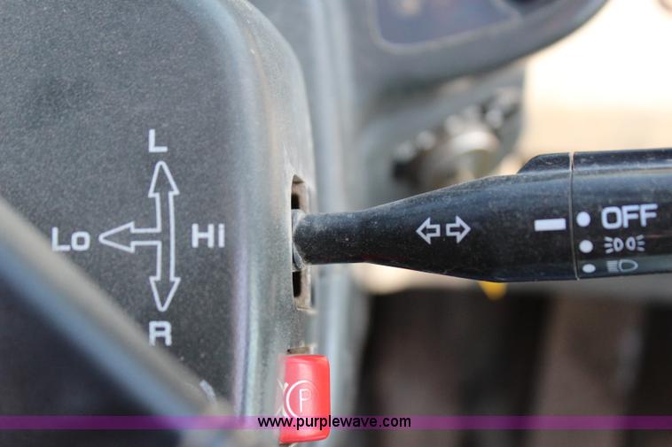 image for item I1702 1999 Komatsu WA320-3MC wheel loader