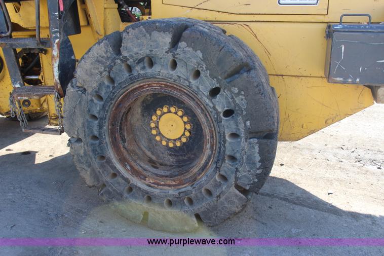 image for item I1702 1999 Komatsu WA320-3MC wheel loader