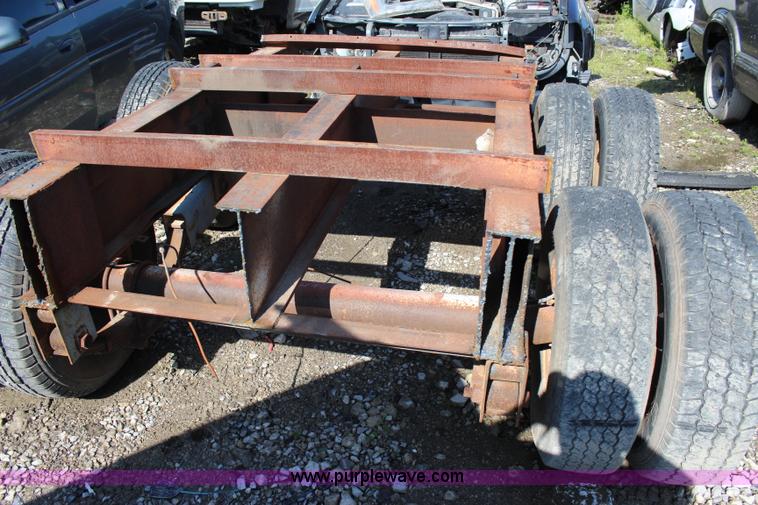 image for item I1704 Trailer base frame assembly