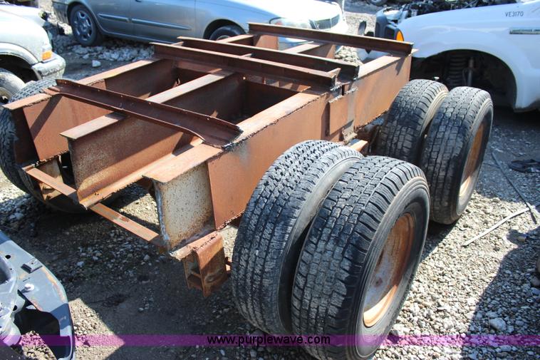 image for item I1704 Trailer base frame assembly