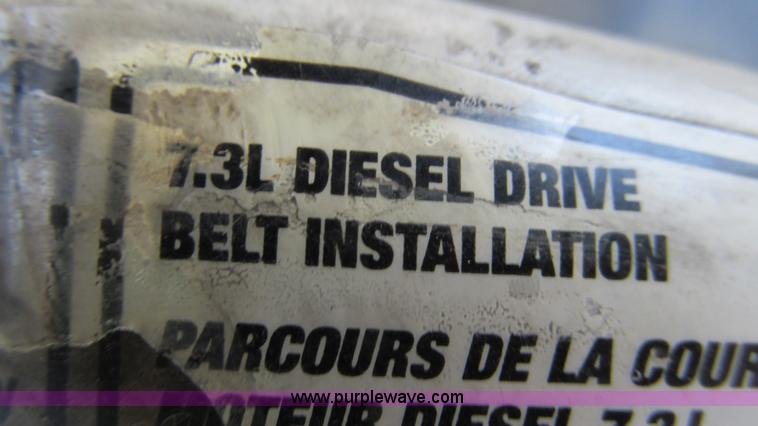 image for item I3019 2000 Ford F350 Super Duty XL bucket truck