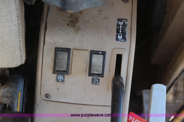 image for item I5984 1994 Caterpillar 350 L excavator