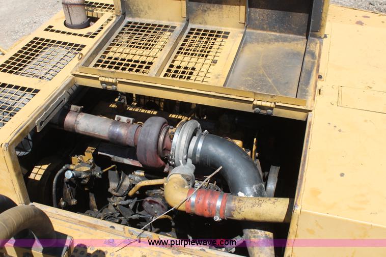 image for item I5984 1994 Caterpillar 350 L excavator