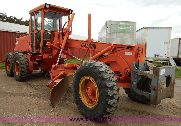 image for item J3947 1994 Galion 830 motor grader