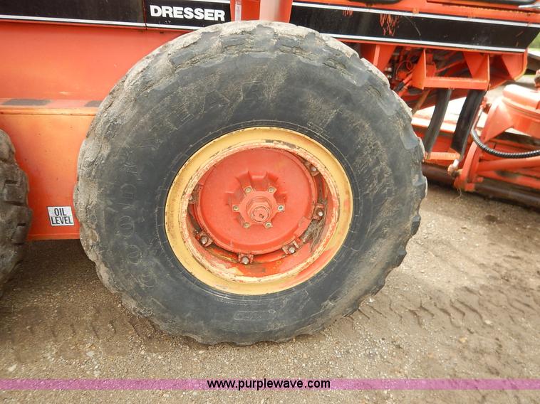 image for item J3947 1994 Galion 830 motor grader