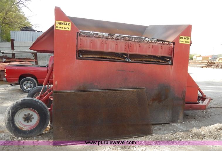 image for item J3958 Nordberg-Read RD-40B screen plant