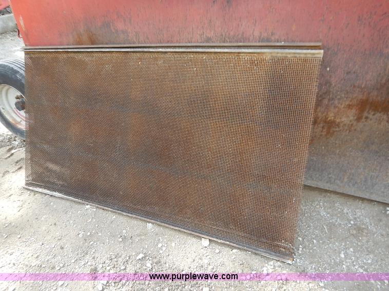 image for item J3958 Nordberg-Read RD-40B screen plant