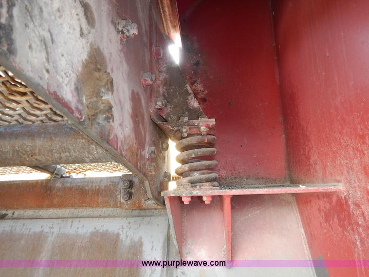 image for item J3958 Nordberg-Read RD-40B screen plant