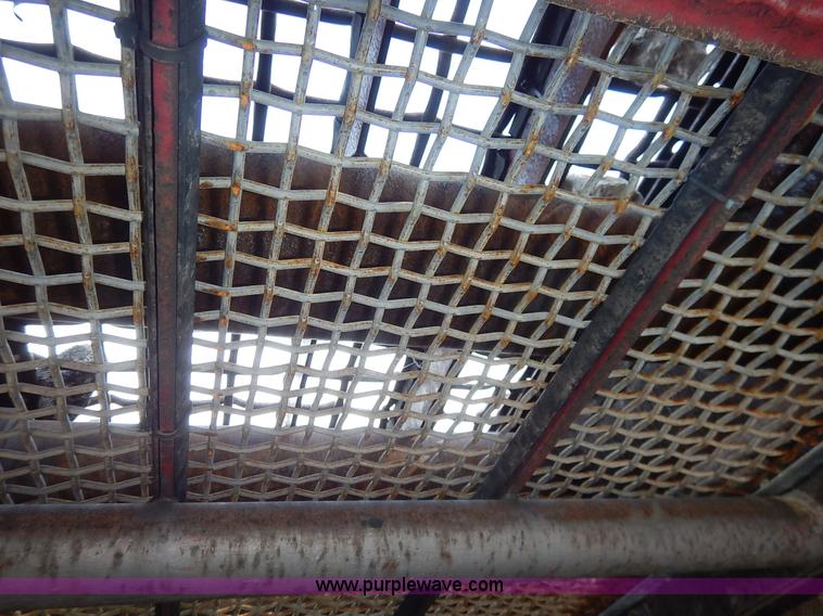 image for item J3958 Nordberg-Read RD-40B screen plant