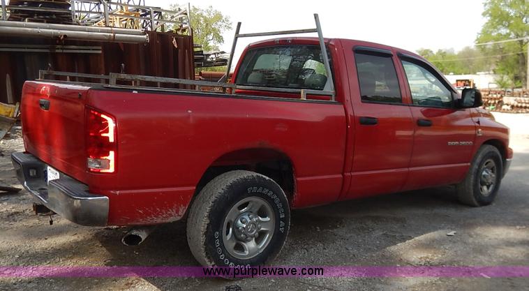 image for item J3959 2006 Dodge Ram 2500 pickup truck