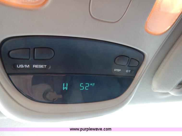 image for item J3959 2006 Dodge Ram 2500 pickup truck