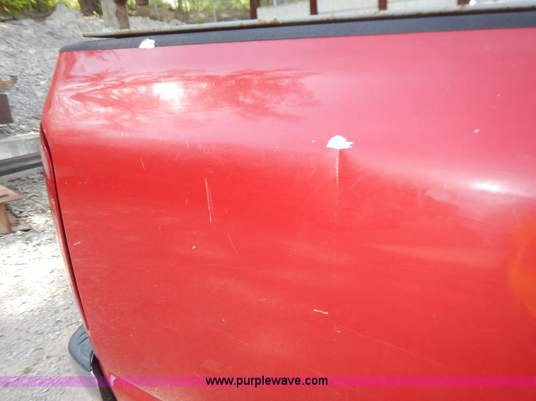 image for item J3959 2006 Dodge Ram 2500 pickup truck