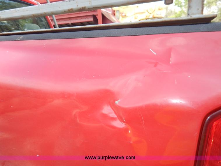 image for item J3959 2006 Dodge Ram 2500 pickup truck