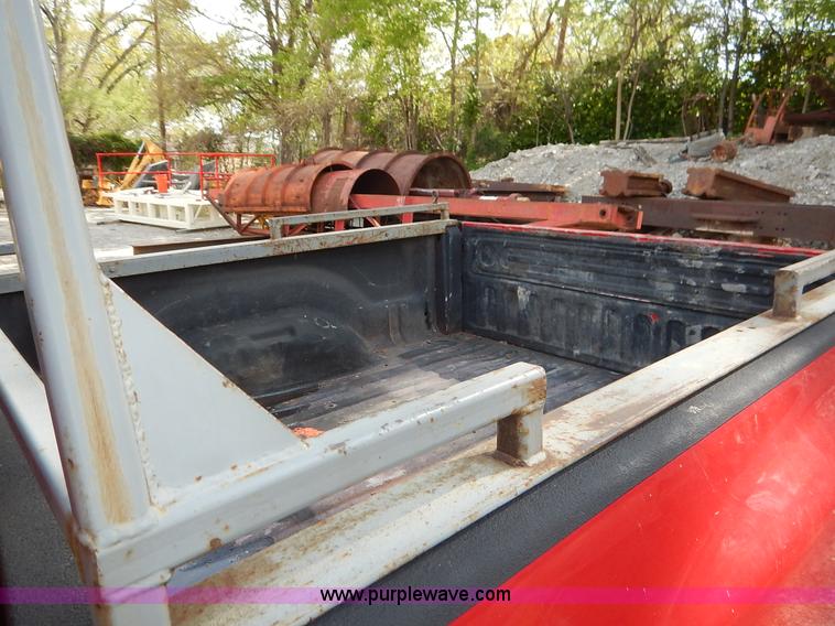 image for item J3959 2006 Dodge Ram 2500 pickup truck