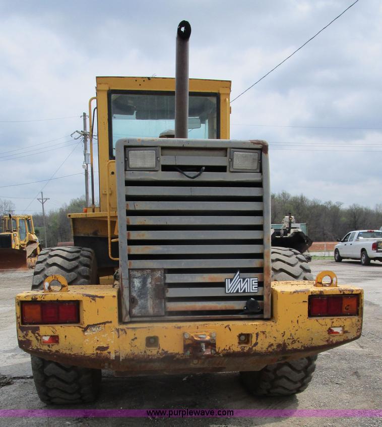 image for item K2095 1994 Volvo L90B wheel loader