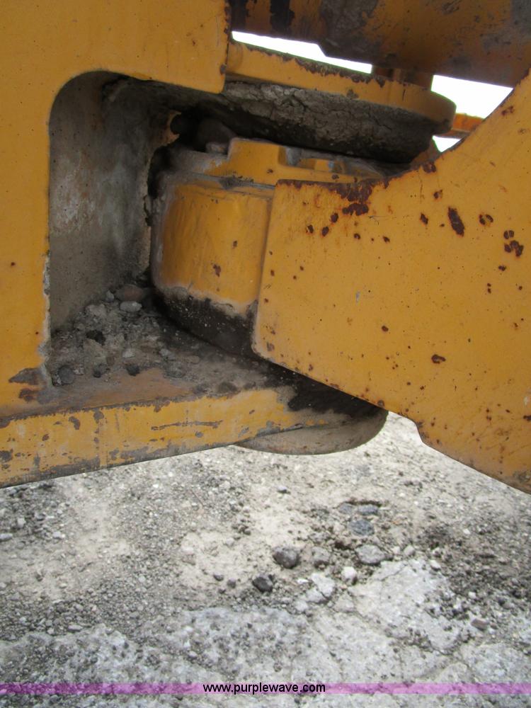 image for item K2095 1994 Volvo L90B wheel loader