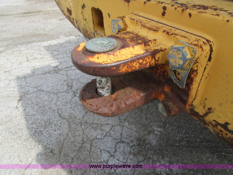image for item K2095 1994 Volvo L90B wheel loader