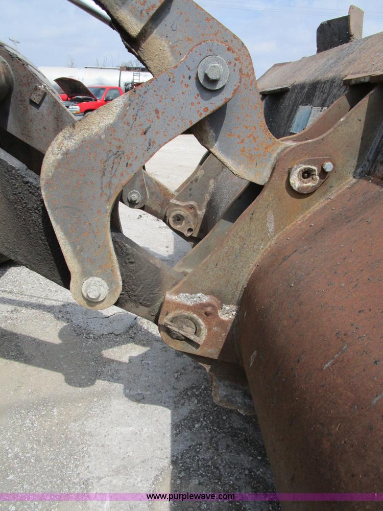 image for item K2095 1994 Volvo L90B wheel loader