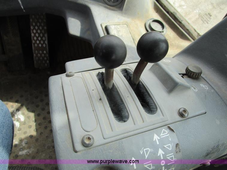 image for item K2095 1994 Volvo L90B wheel loader