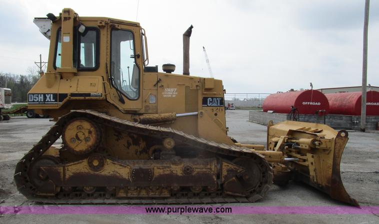 image for item K2096 1995 Caterpillar D5H XL Series II dozer