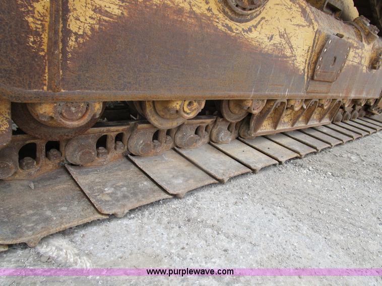 image for item K2096 1995 Caterpillar D5H XL Series II dozer