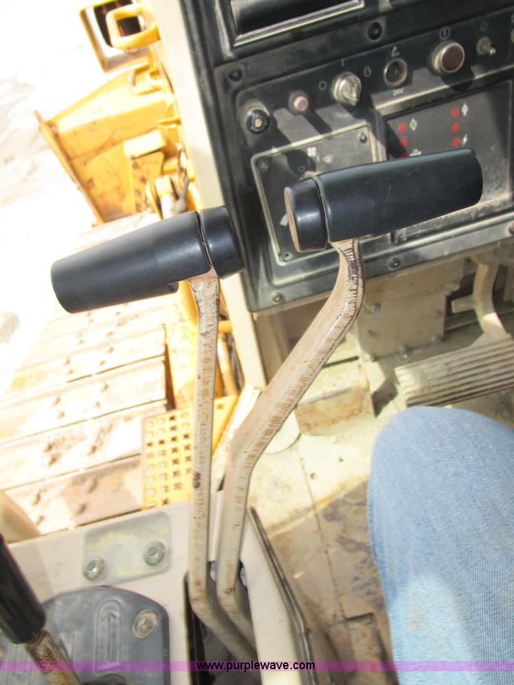 image for item K2096 1995 Caterpillar D5H XL Series II dozer