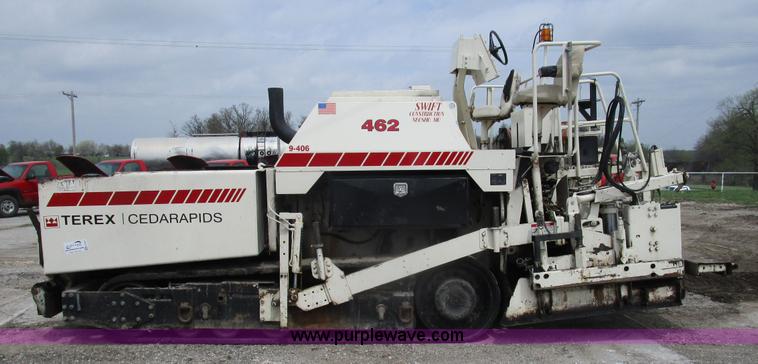 image for item K2097 2004 Terex Cedarapids 462 asphalt paver