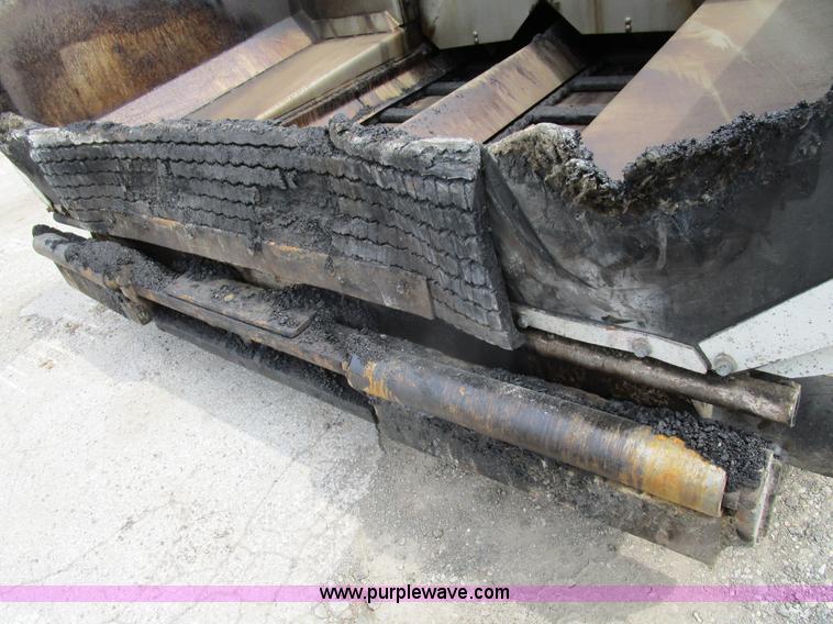 image for item K2097 2004 Terex Cedarapids 462 asphalt paver
