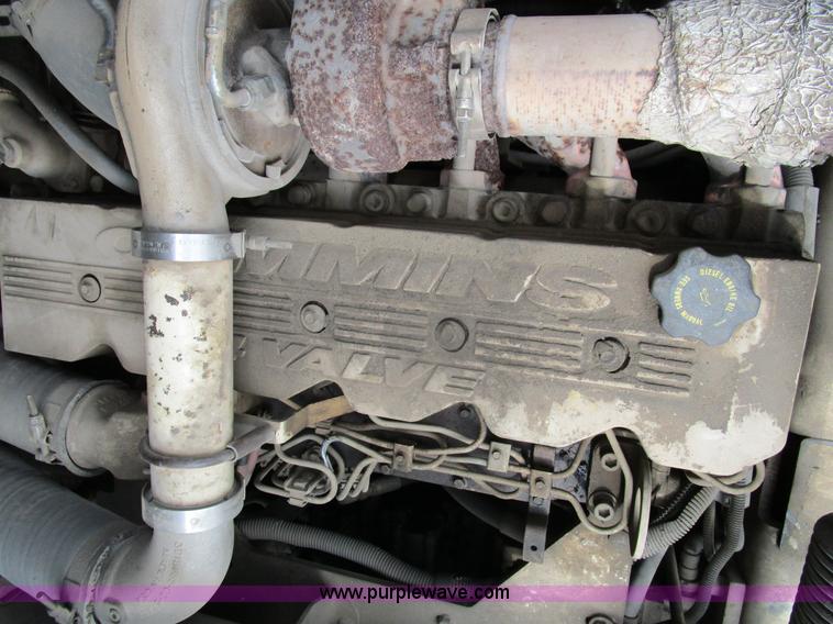 image for item K2097 2004 Terex Cedarapids 462 asphalt paver