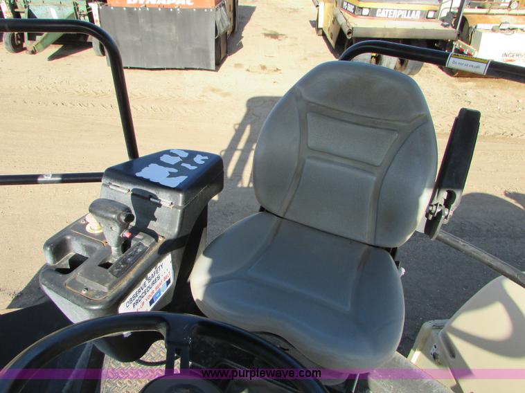 image for item K2567 Ingersoll Rand DD-138HF double drum vibratory roller