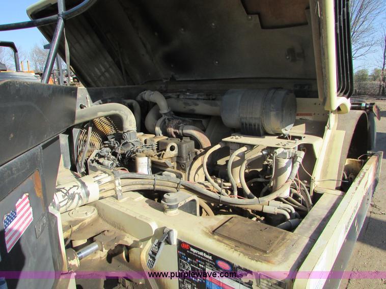 image for item K2567 Ingersoll Rand DD-138HF double drum vibratory roller