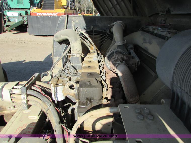 image for item K2567 Ingersoll Rand DD-138HF double drum vibratory roller