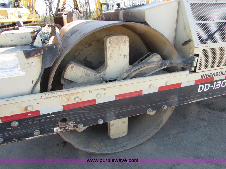 image for item K2568 Ingersoll Rand DD-130 double drum vibratory roller