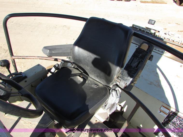 image for item K2568 Ingersoll Rand DD-130 double drum vibratory roller