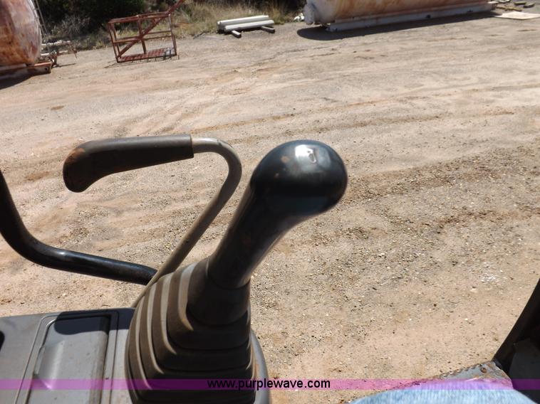 image for item K3881 2003 Caterpillar 325C L excavator