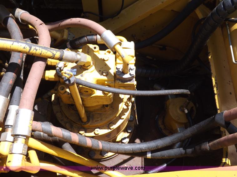 image for item K3881 2003 Caterpillar 325C L excavator