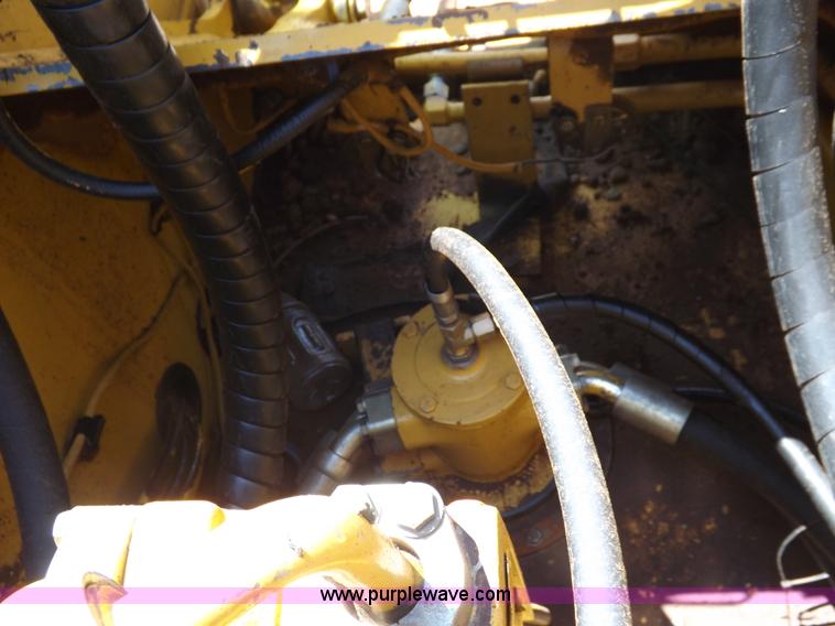 image for item K3881 2003 Caterpillar 325C L excavator