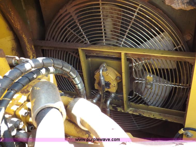 image for item K3881 2003 Caterpillar 325C L excavator