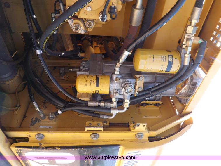 image for item K3881 2003 Caterpillar 325C L excavator