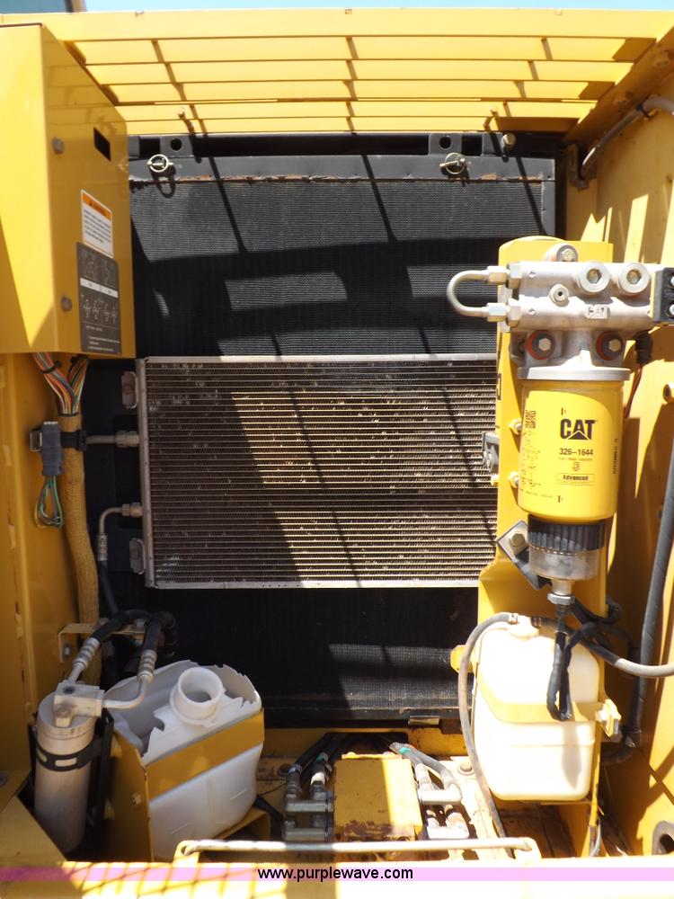 image for item K3881 2003 Caterpillar 325C L excavator