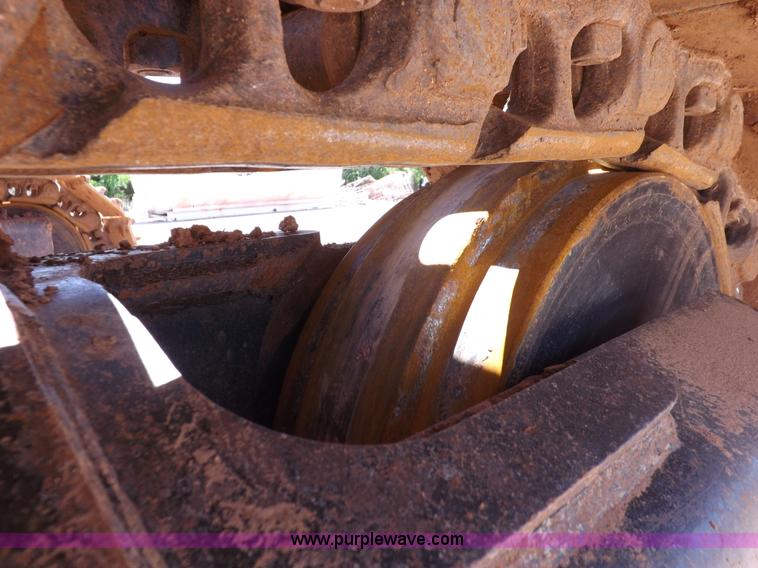 image for item K3881 2003 Caterpillar 325C L excavator